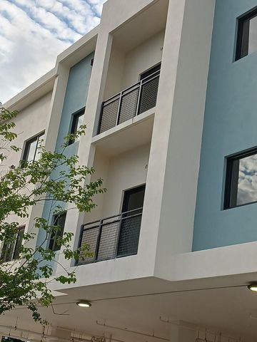 29 Palmetto Drive 7, Miami Springs, FL 33166