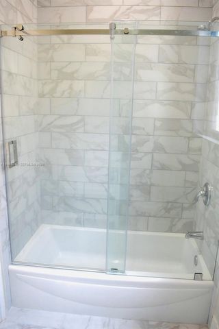 29 Palmetto Drive 7, Miami Springs, FL 33166