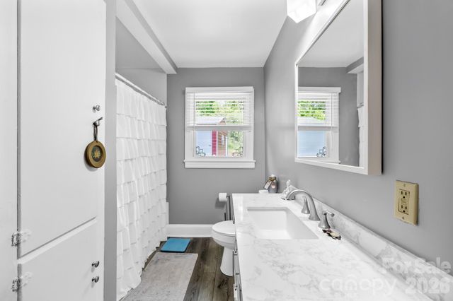 408 Woodsway Drive, Lexington, NC 27292