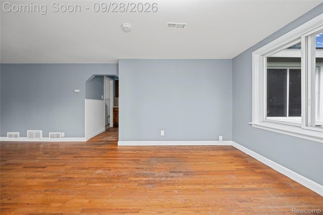 8285 Pilgrim, Washington Township, MI 48094