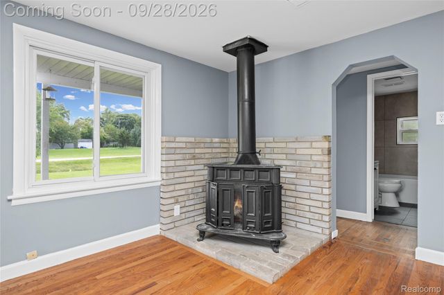8285 Pilgrim, Washington Township, MI 48094