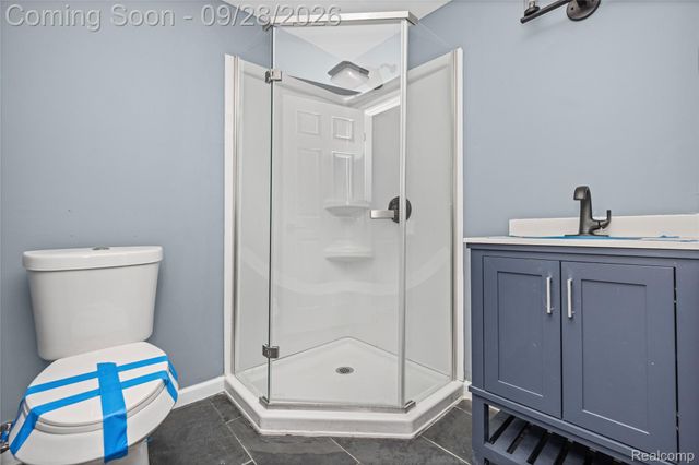 8285 Pilgrim, Washington Township, MI 48094