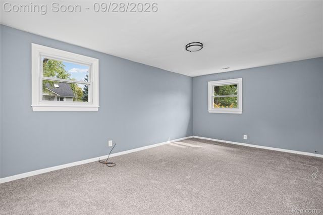 8285 Pilgrim, Washington Township, MI 48094