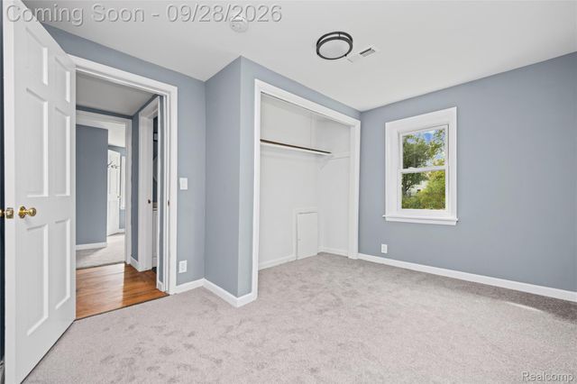 8285 Pilgrim, Washington Township, MI 48094