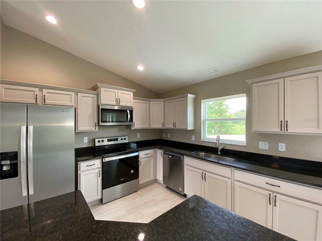 14843 SW 48TH AVENUE, Ocala, FL 34473
