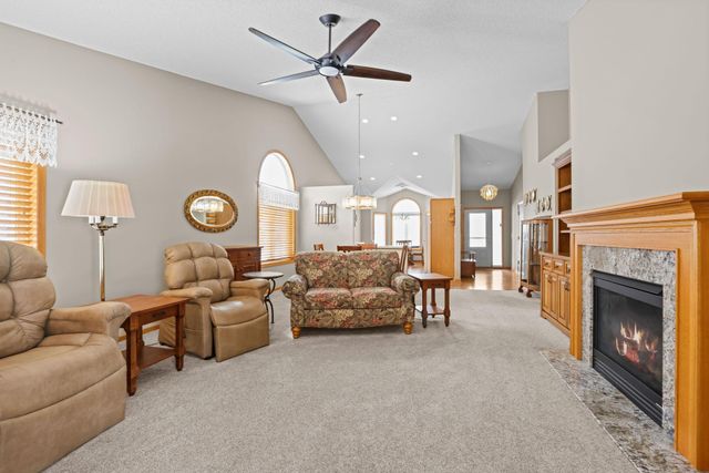 2953 126 Lane NW, Coon Rapids, MN 55448
