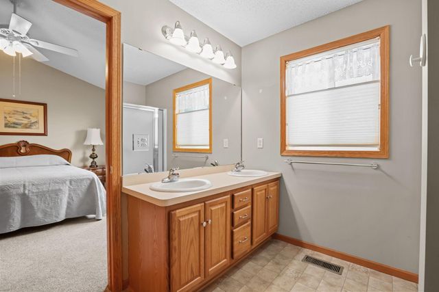 2953 126 Lane NW, Coon Rapids, MN 55448