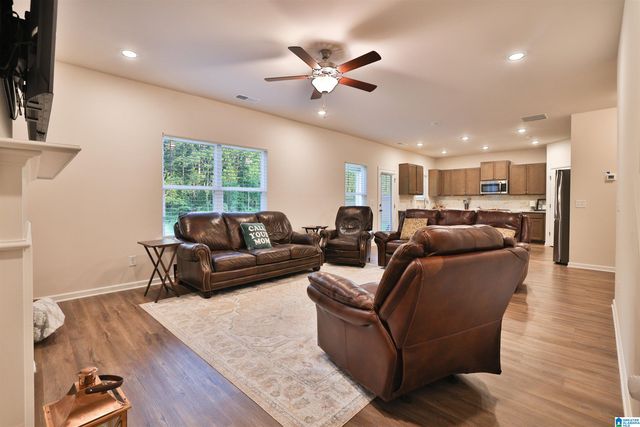 560 RIDGE CIRCLE, Odenville, AL 35120
