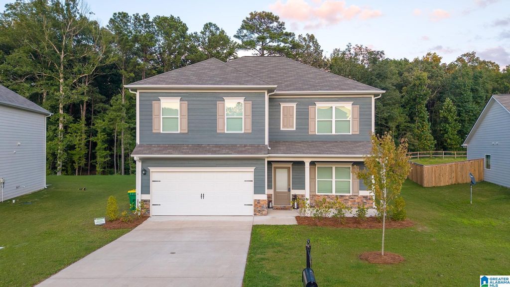 560 RIDGE CIRCLE, Odenville, AL 35120