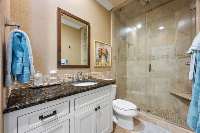 107 Edgewater CV, Lakeway, TX 78734