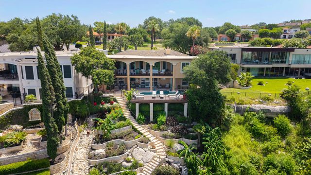 107 Edgewater CV, Lakeway, TX 78734