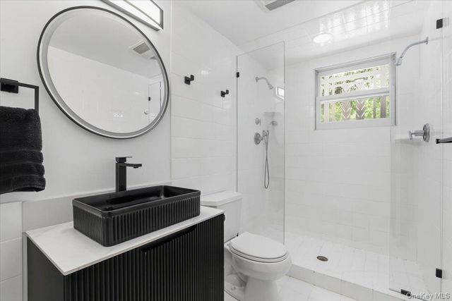 3 Israel Townsend Hill, Armonk, NY 10504