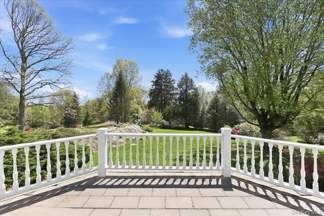 3 Israel Townsend Hill, Armonk, NY 10504