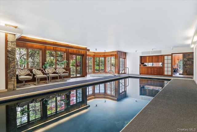 3 Israel Townsend Hill, Armonk, NY 10504