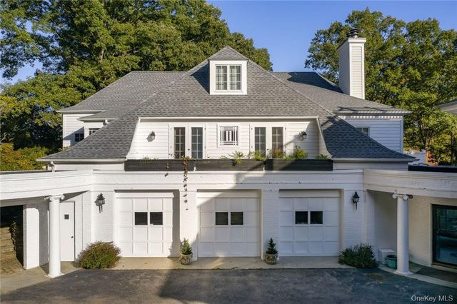 3 Israel Townsend Hill, Armonk, NY 10504