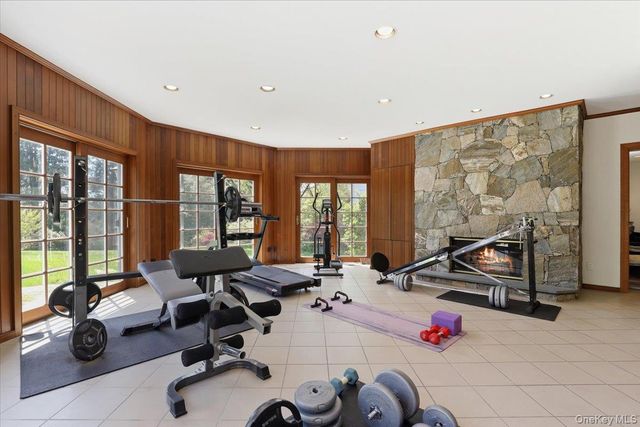 3 Israel Townsend Hill, Armonk, NY 10504