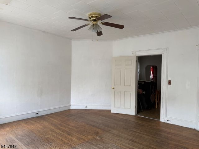 580 Madison Ave, Paterson City, NJ 07514