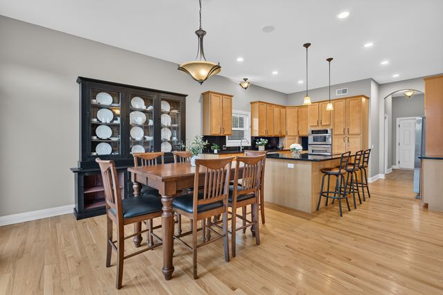 5516 Jennifer Court, Yorkville, IL 60560