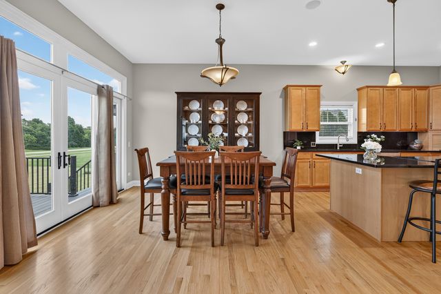5516 Jennifer Court, Yorkville, IL 60560