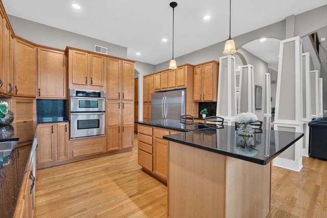 5516 Jennifer Court, Yorkville, IL 60560