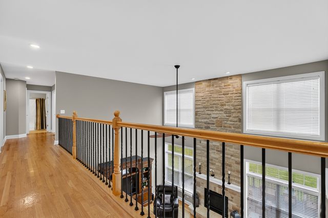 5516 Jennifer Court, Yorkville, IL 60560