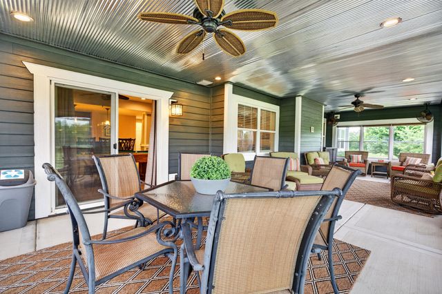 5516 Jennifer Court, Yorkville, IL 60560