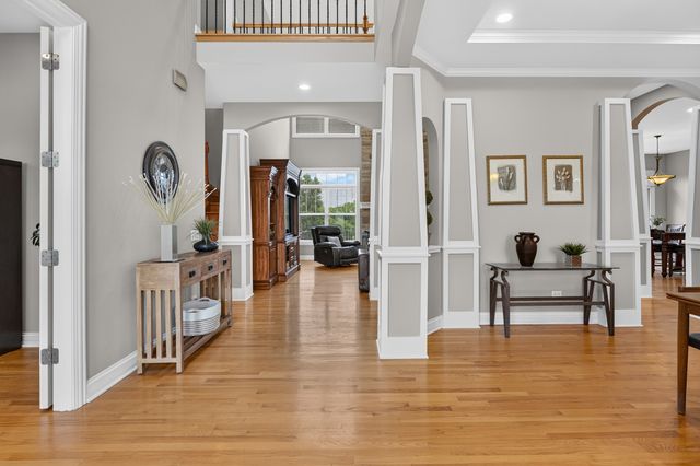 5516 Jennifer Court, Yorkville, IL 60560