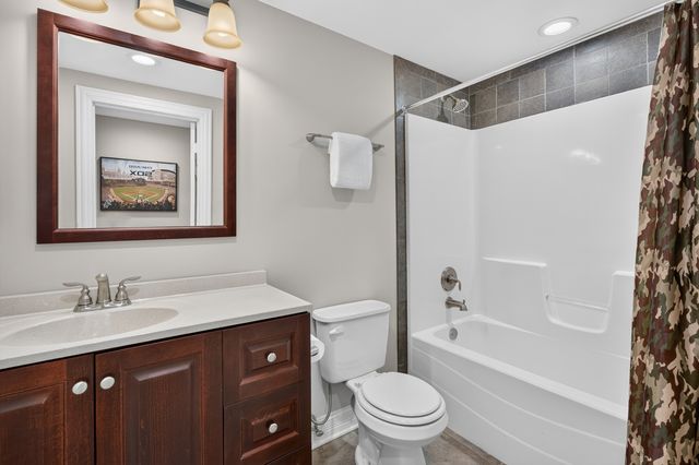 5516 Jennifer Court, Yorkville, IL 60560
