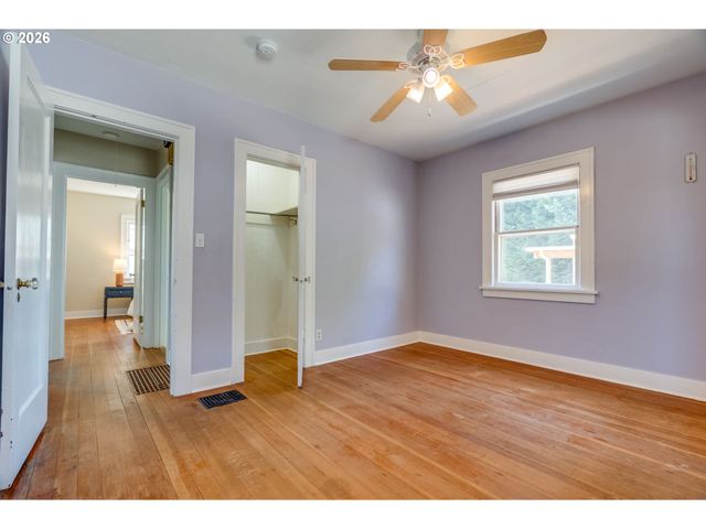 405 Se 85TH Ave, Portland, OR 97216