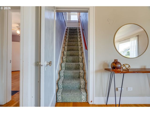 405 Se 85TH Ave, Portland, OR 97216