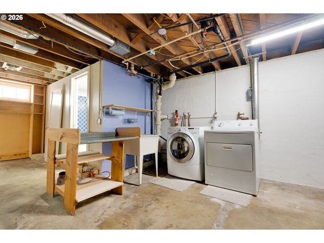 405 Se 85TH Ave, Portland, OR 97216