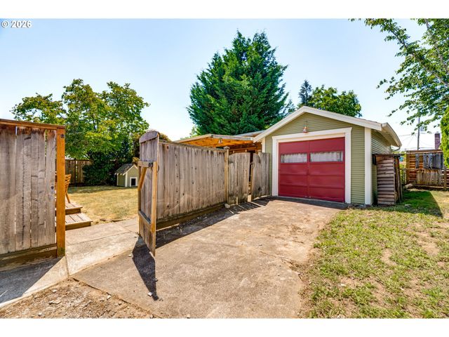 405 Se 85TH Ave, Portland, OR 97216