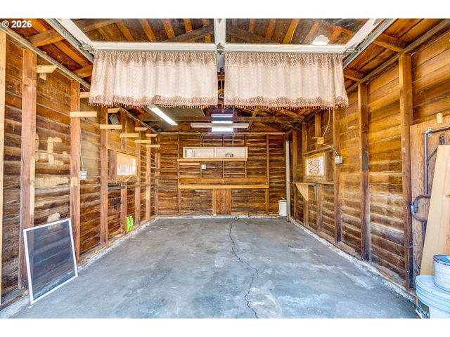 405 Se 85TH Ave, Portland, OR 97216