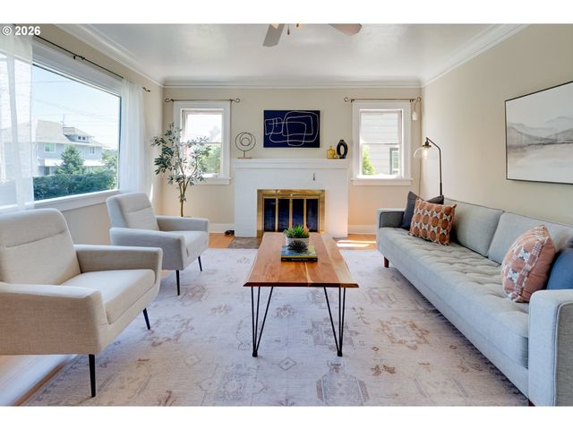 405 Se 85TH Ave, Portland, OR 97216
