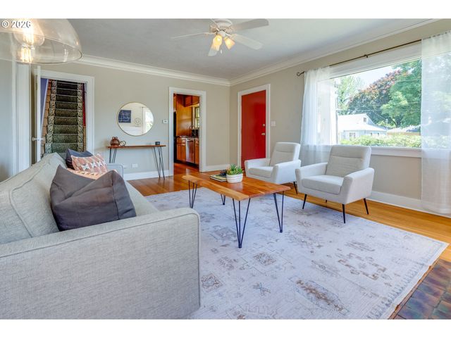 405 Se 85TH Ave, Portland, OR 97216