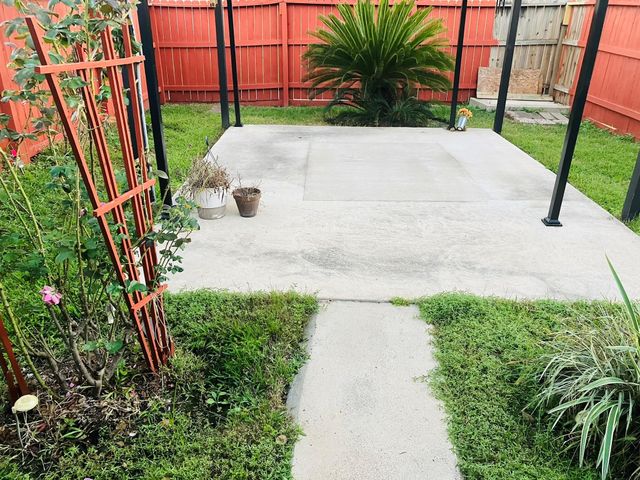 14426 Kemrock Drive, Houston, TX 77049