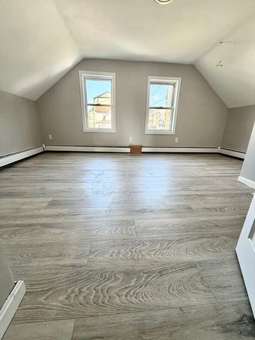 100 Melville St, Fall River, MA 02724