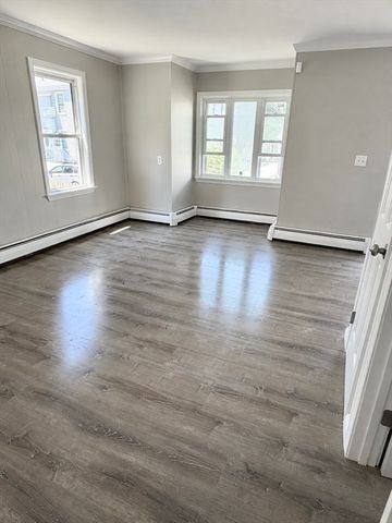 100 Melville St, Fall River, MA 02724