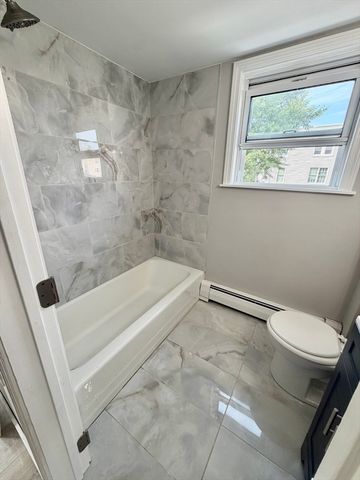 100 Melville St, Fall River, MA 02724