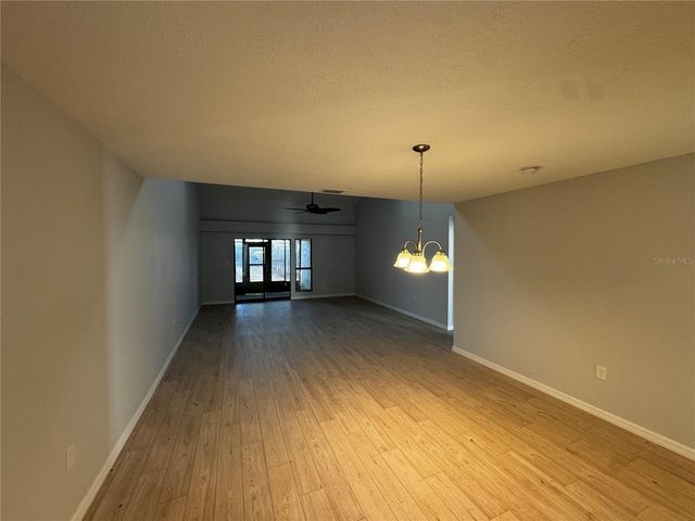 2205 CYPRESS COVE DRIVE, Tavares, FL 32778