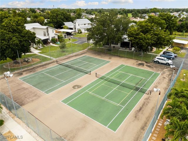 17017 Golfside CIR 404, Fort Myers, FL 33908