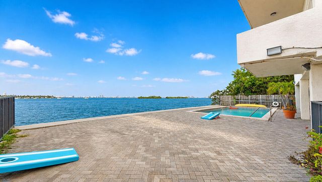 7795 NE Bayshore Court 502, Miami, FL 33138