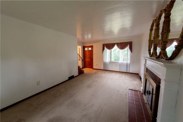 117 Dennis Drive, Indiana Twp, PA 15116