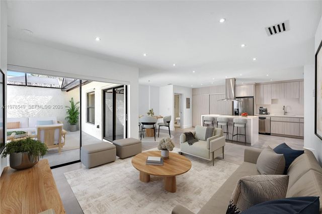 2616 N Carambola Cir N 1702, Coconut Creek, FL 33066