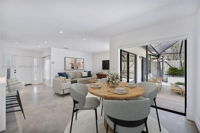 2616 N Carambola Cir N 1702, Coconut Creek, FL 33066