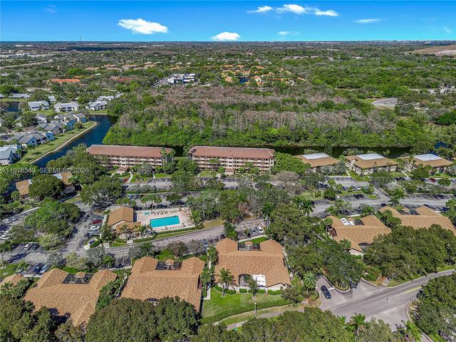 2616 N Carambola Cir N 1702, Coconut Creek, FL 33066