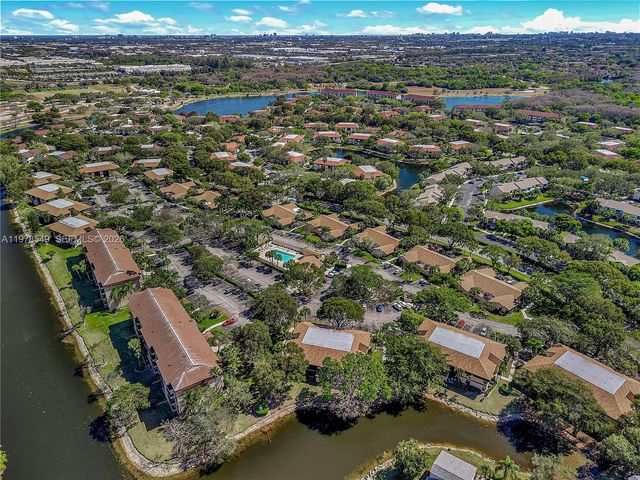 2616 N Carambola Cir N 1702, Coconut Creek, FL 33066