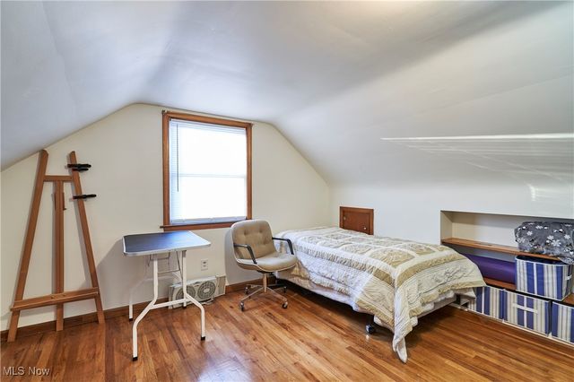 1819 Grant Avenue, Cuyahoga Falls, OH 44223