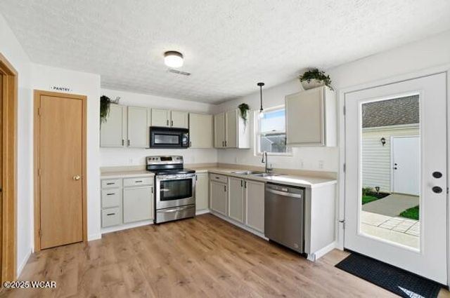 111 Shay Street, Delaware, OH 43015