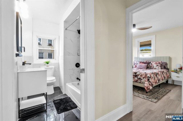 209 Michigan Avenue, Kenilworth, NJ 07033